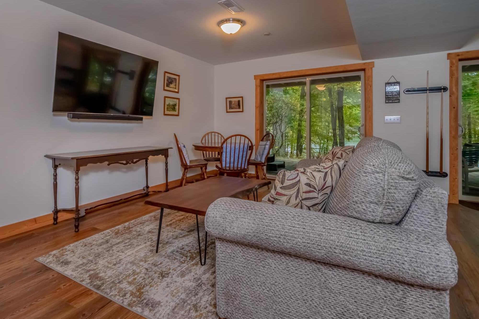 Maplewood Cottage McHenry Extérieur photo